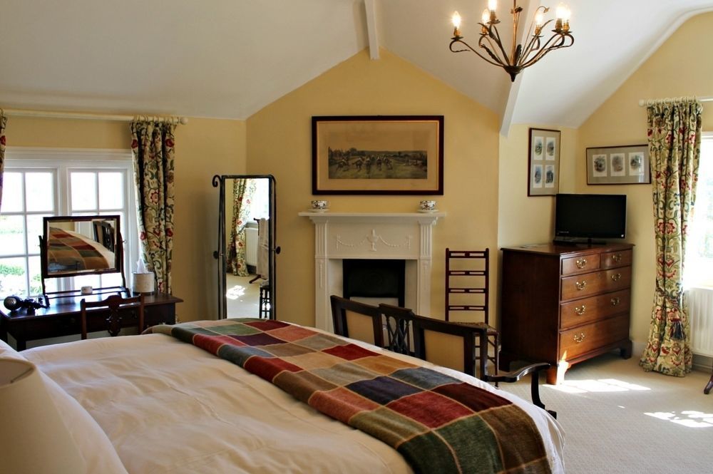 Church Farm B&B Near Telford And Ironbridge Shifnal Exterior foto
